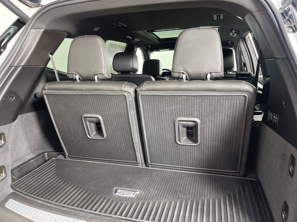 Thumbnail: 2025 Cadillac XT6 - 13