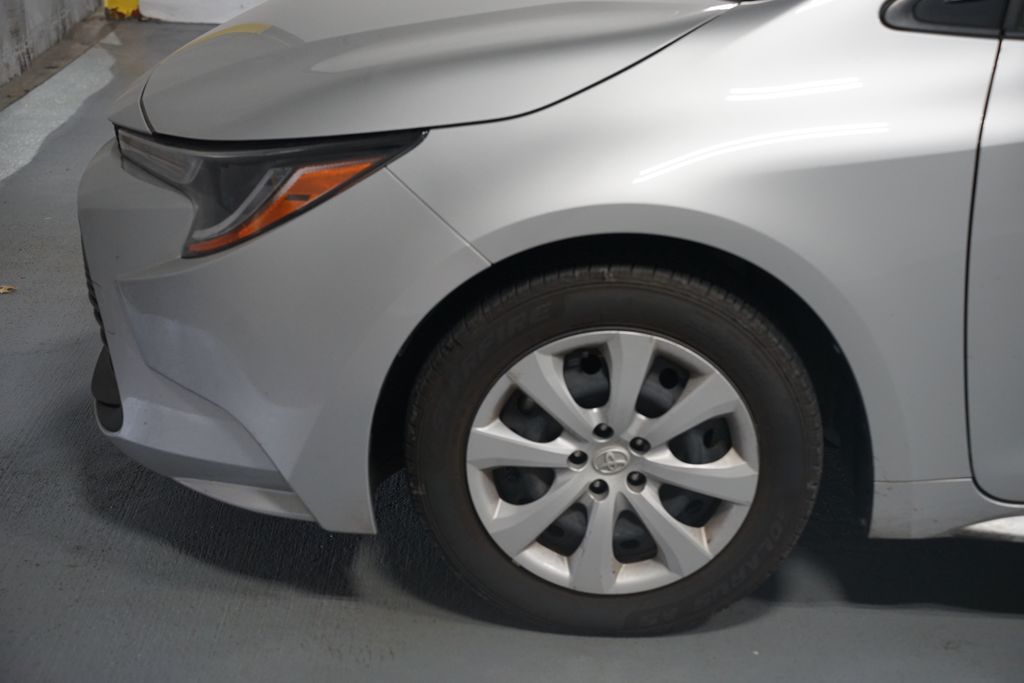 Thumbnail: 2023 Toyota Corolla - 5