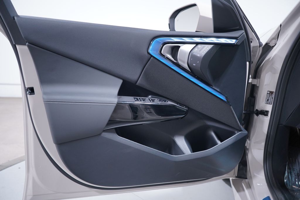 Thumbnail: 2026 BMW X3 - 14