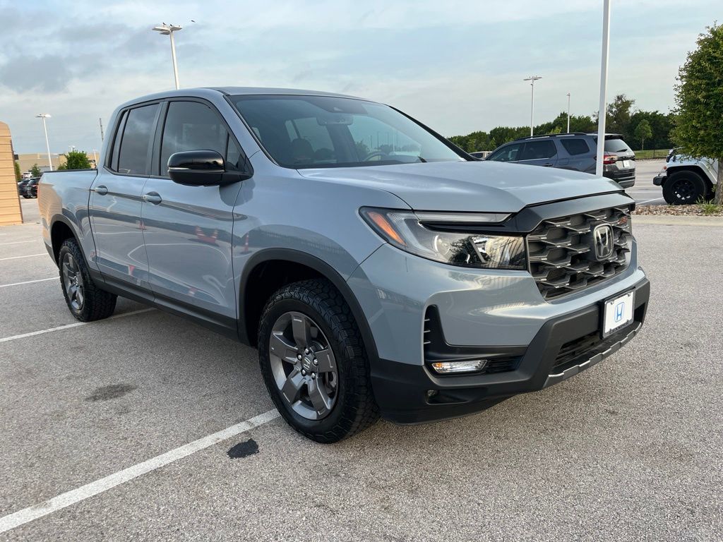 Thumbnail: 2024 Honda Ridgeline - 3