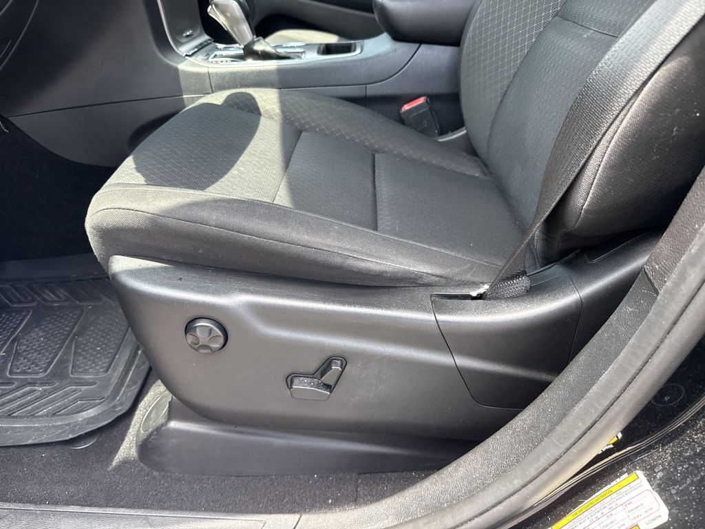 2020 Jeep Grand Cherokee Laredo E Black at Victoria Chrysler Dodge Jeep Ram