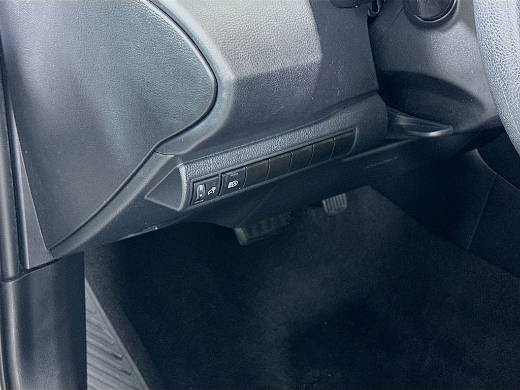 Thumbnail: 2024 Toyota Corolla - 10