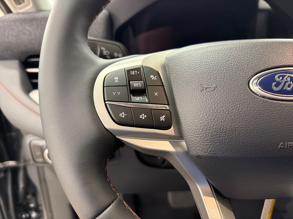 New 2026 Gray Ford Active image 19