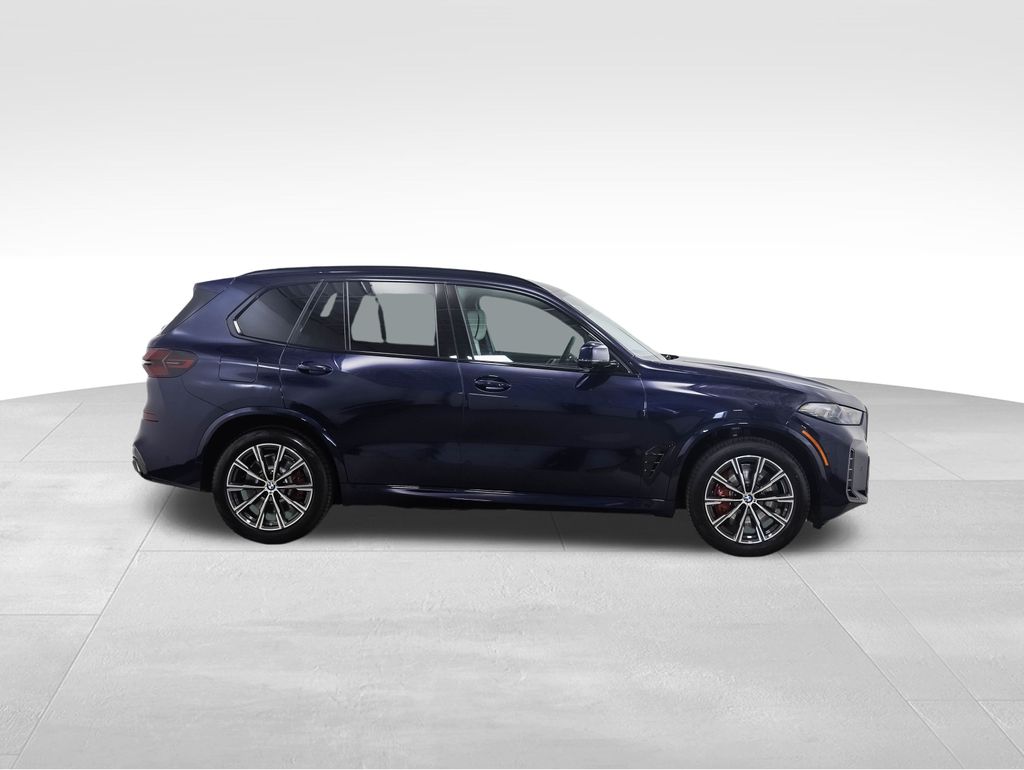 2026 BMW X5 xDrive50e 6