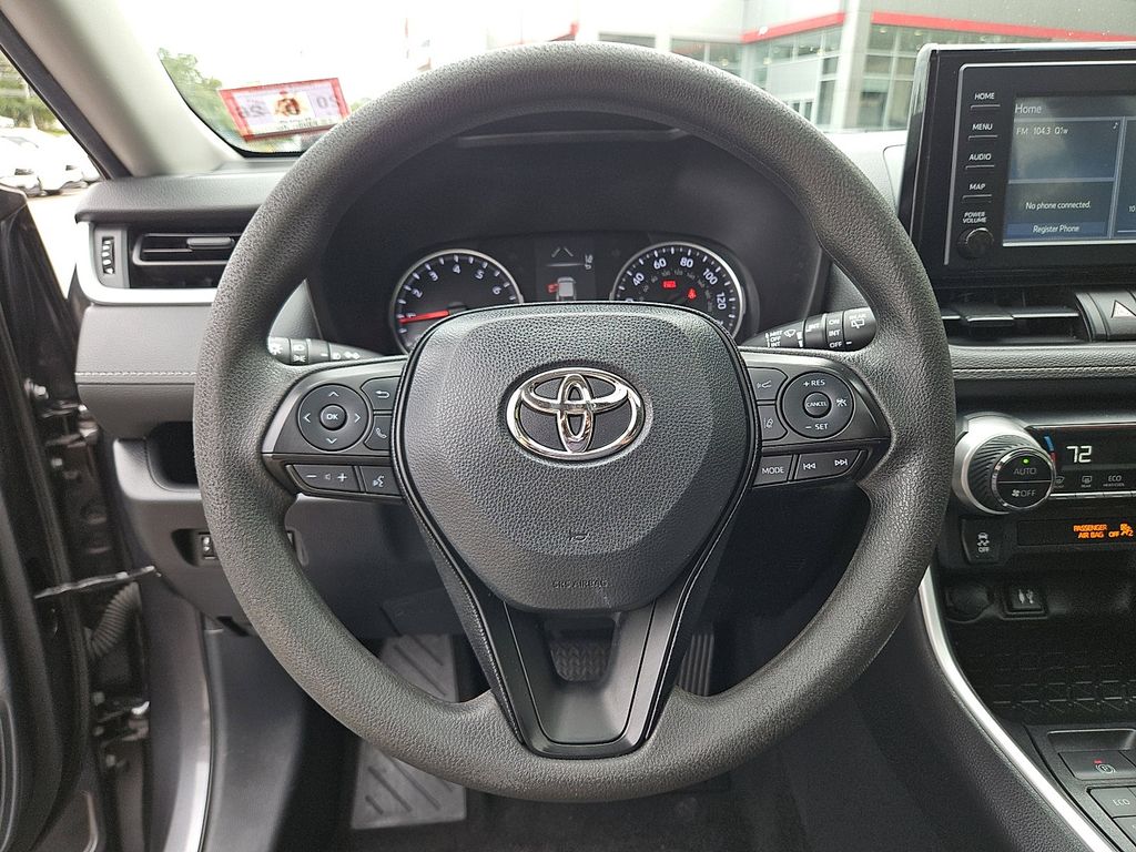 Thumbnail: 2019 Toyota RAV4 - 20