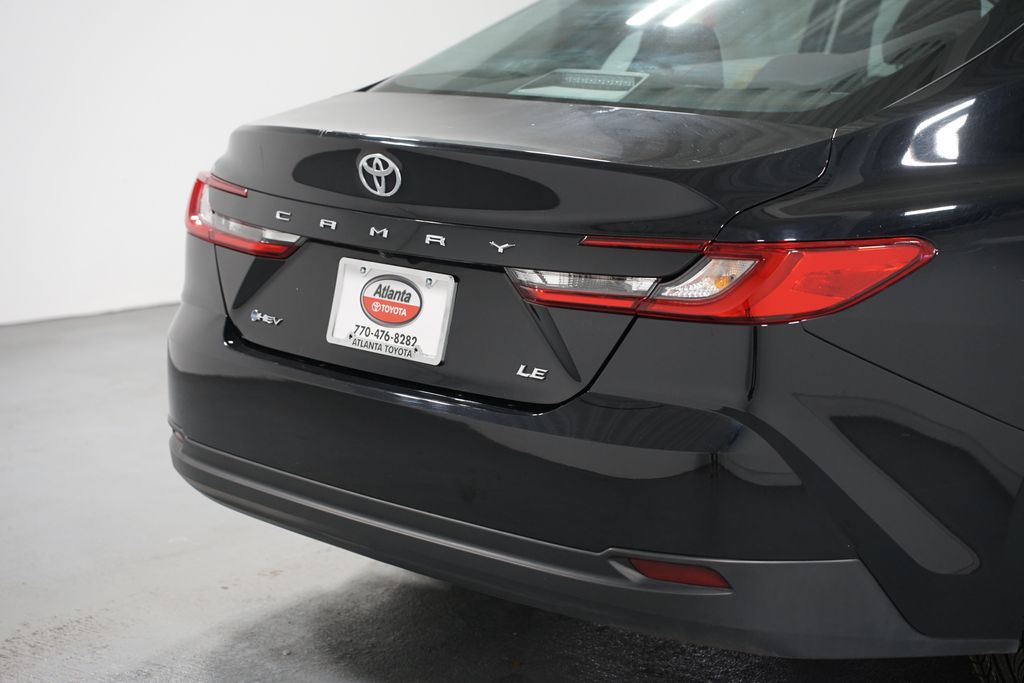 Thumbnail: 2025 Toyota Camry - 9