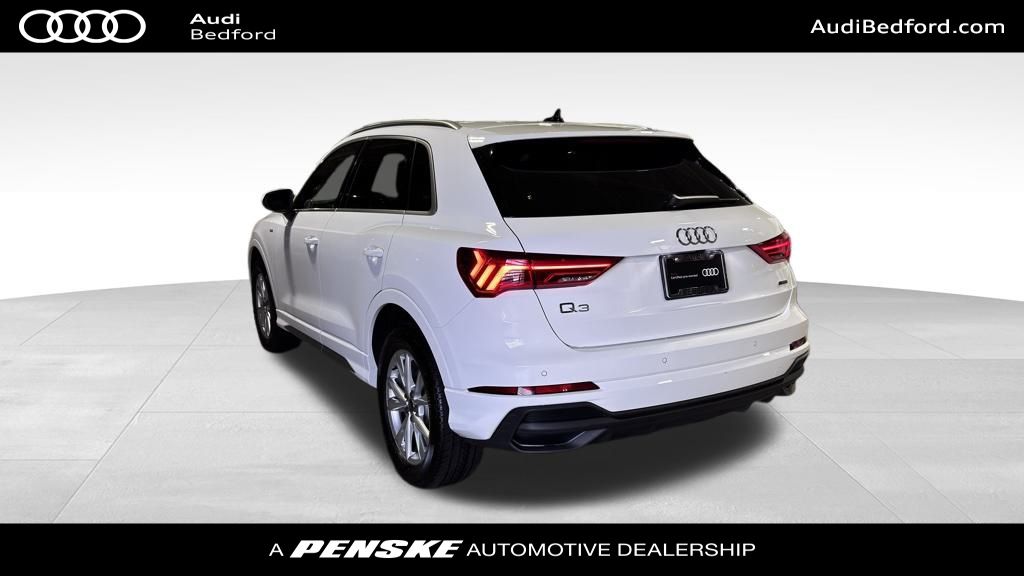 Thumbnail: 2025 Audi Q3 - 3