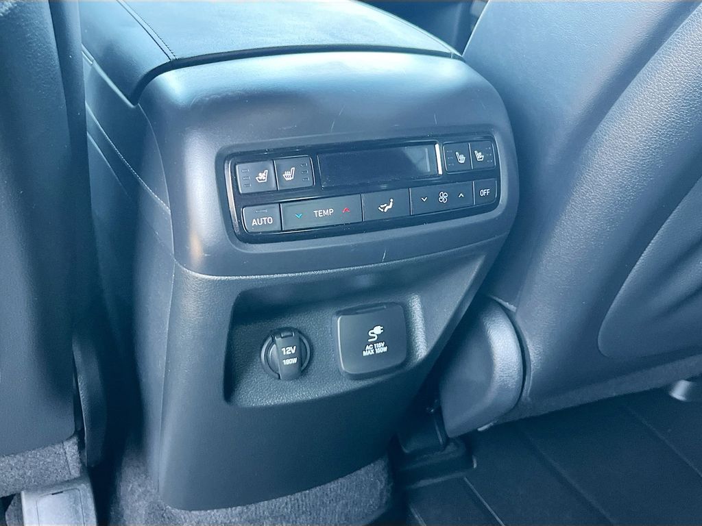 Used 2024 Black Hyundai Calligraphy image 27