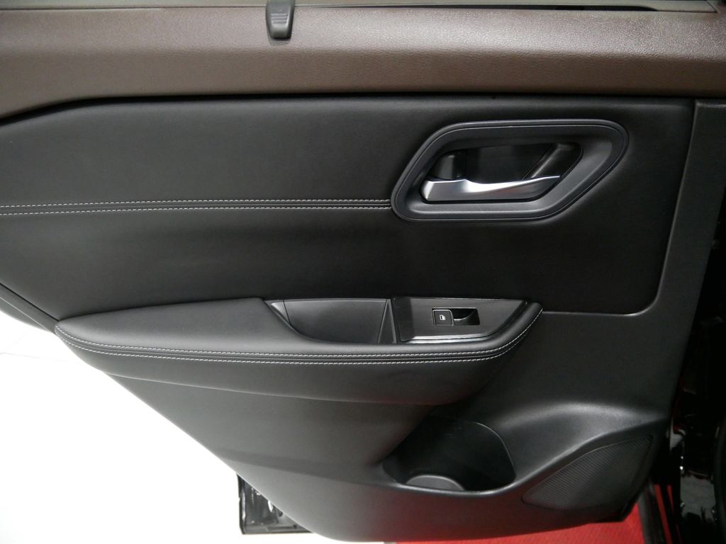 Used 2023 Nissan Rogue SUV
