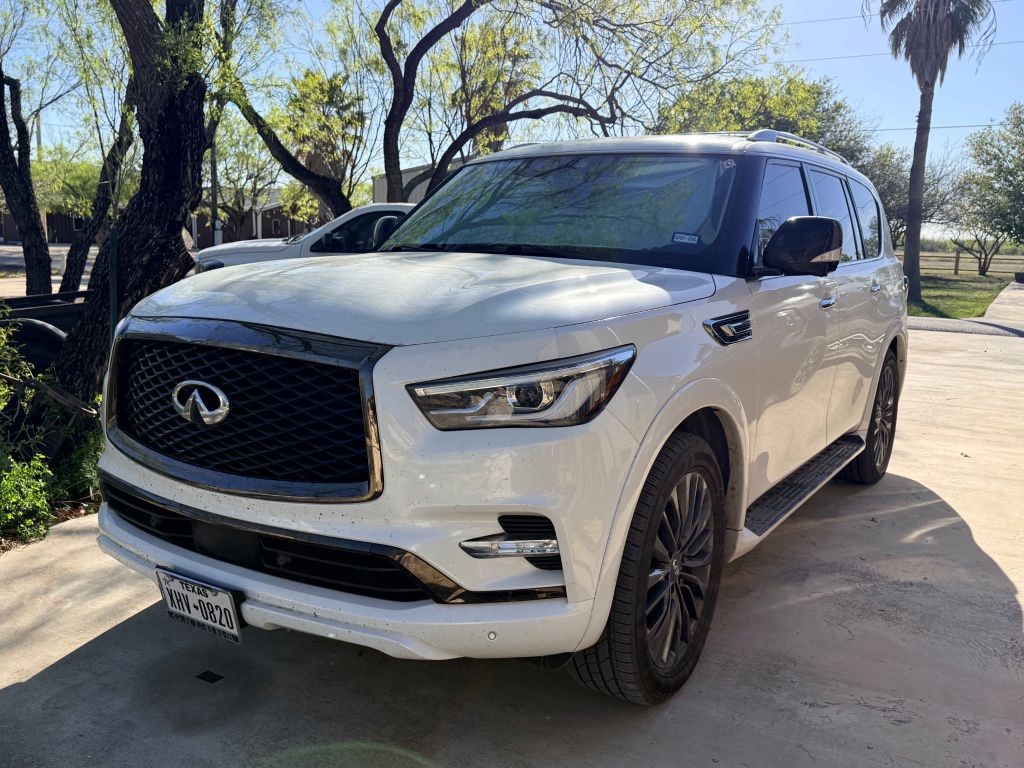 2023 INFINITI QX80 Premium Select