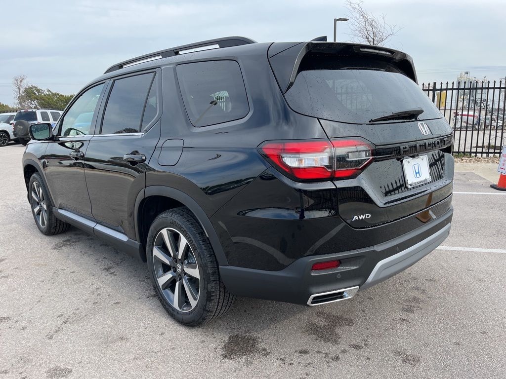 Thumbnail: 2025 Honda Pilot - 4