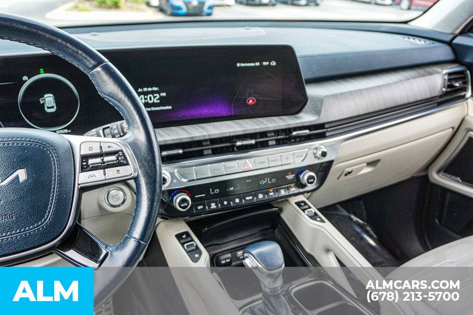 Used 2023 Silver Kia SX-Prestige image 34