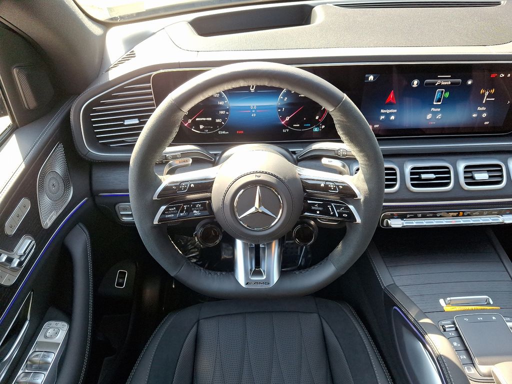 2025 Mercedes-Benz GLE 53 AMG 7