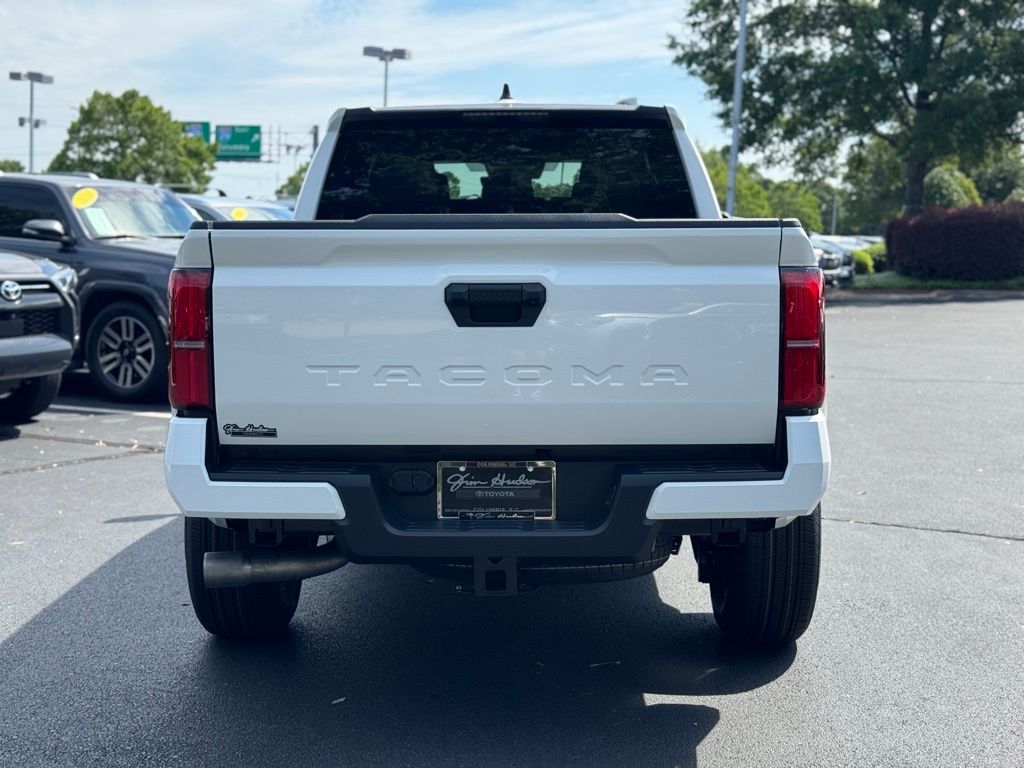 2025 Toyota Tacoma SR5 Double Cab photo 8