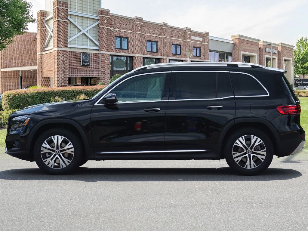 Thumbnail: 2025 Mercedes-Benz GLB - 8