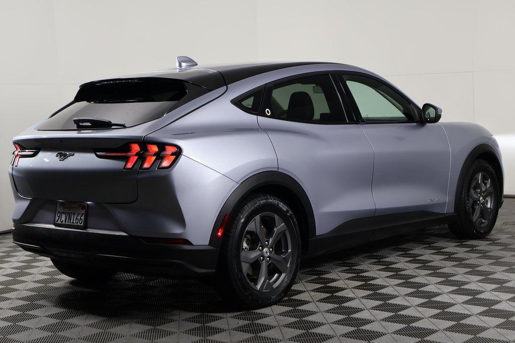 Thumbnail: 2022 Ford Mustang Mach-E - 4