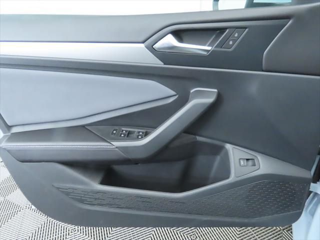 Thumbnail: 2026 Volkswagen Jetta - 24