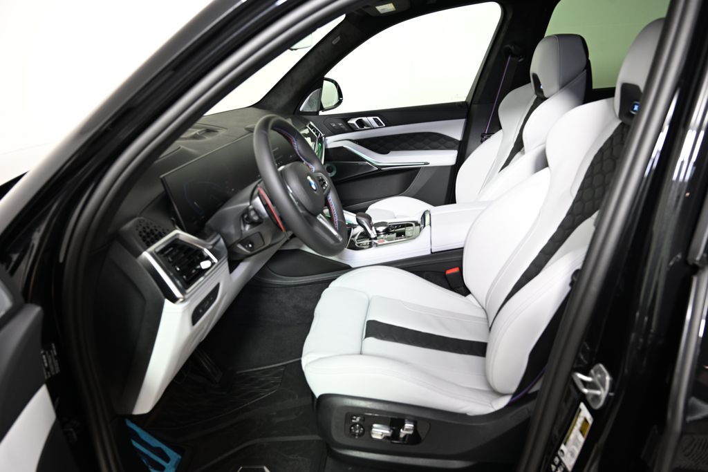 Thumbnail: 2026 BMW X5 - 14