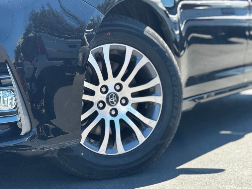 Used 2019 Toyota Sienna Van