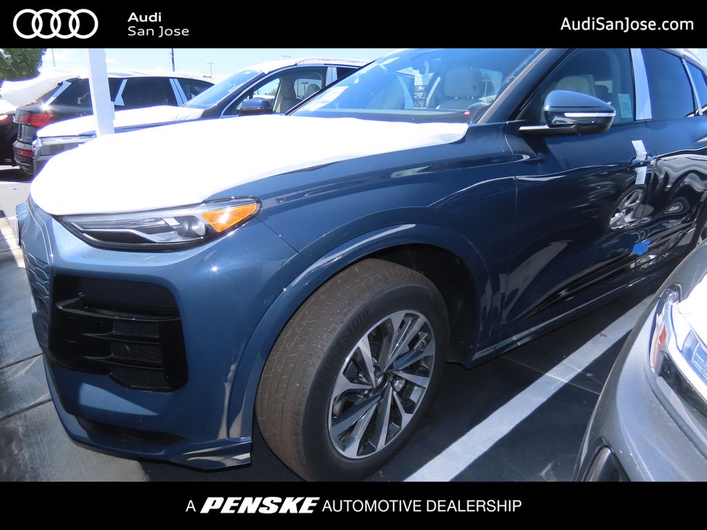 Thumbnail: 2025 Audi Q6 e-tron - 1