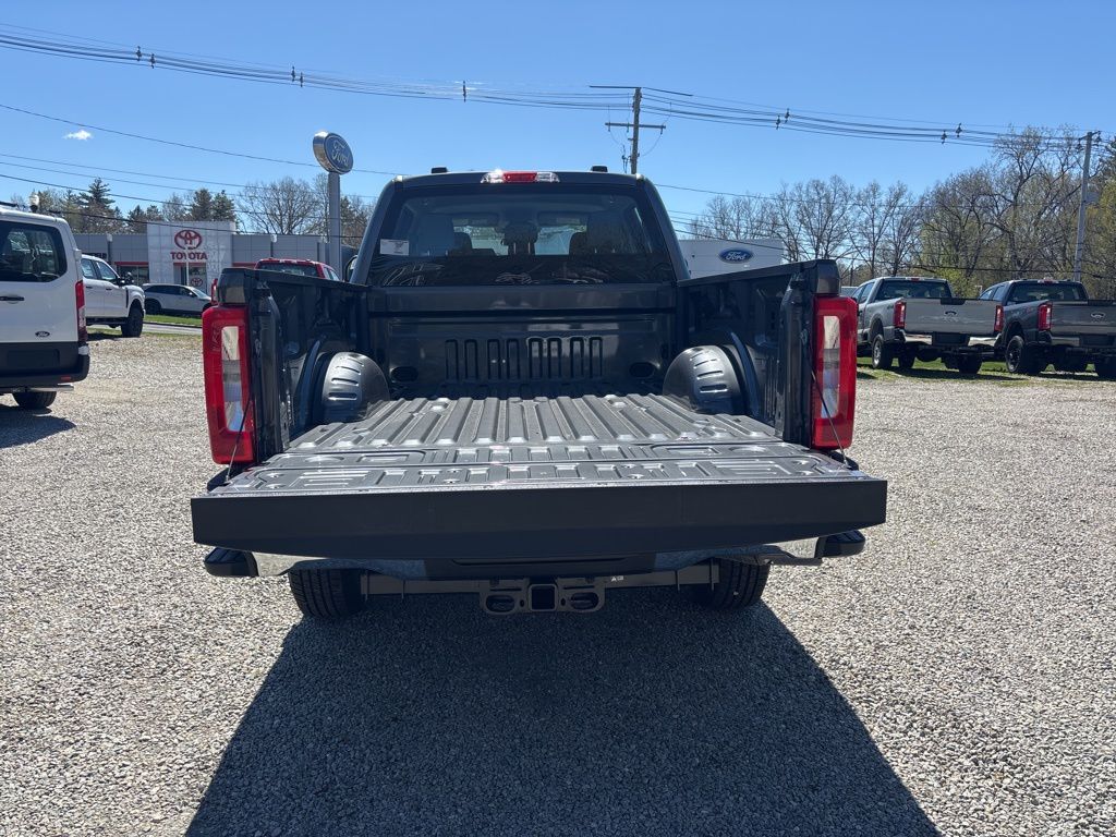2026 Ford F-250 Super Duty XL - Photo 6