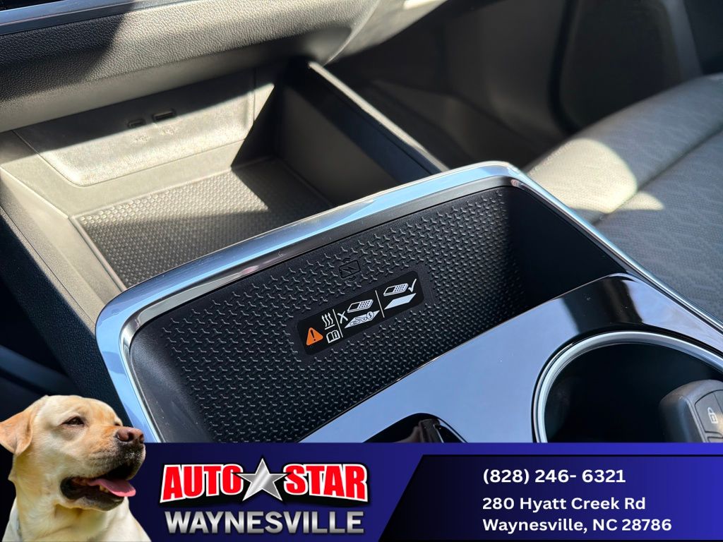 new 2026 Chevrolet Equinox car, priced at $34,690