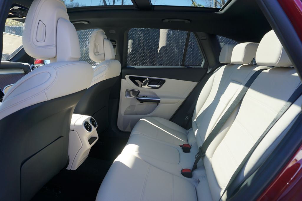 Thumbnail: 2026 Mercedes-Benz GLC - 13