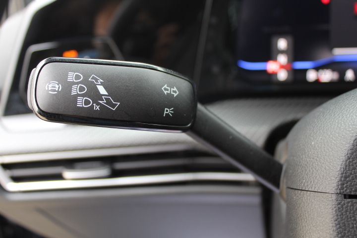 Used Car 2022 Volkswagen Golf R  2.0t For Sale Under $40,000 In Georgetown, Texas