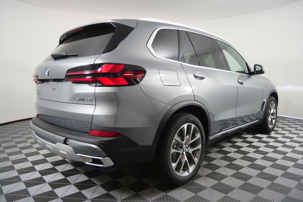 Thumbnail: 2026 BMW X5 - 3
