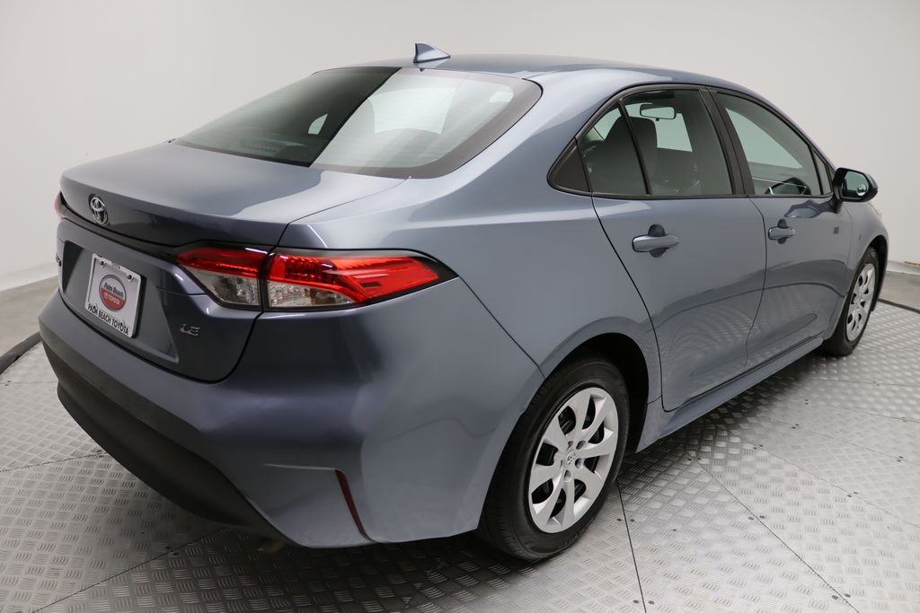 Thumbnail: 2023 Toyota Corolla - 8