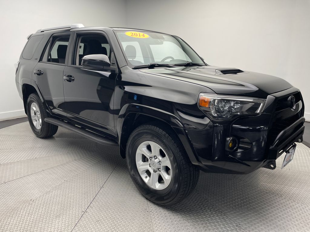 2014 Toyota 4Runner SR5 3