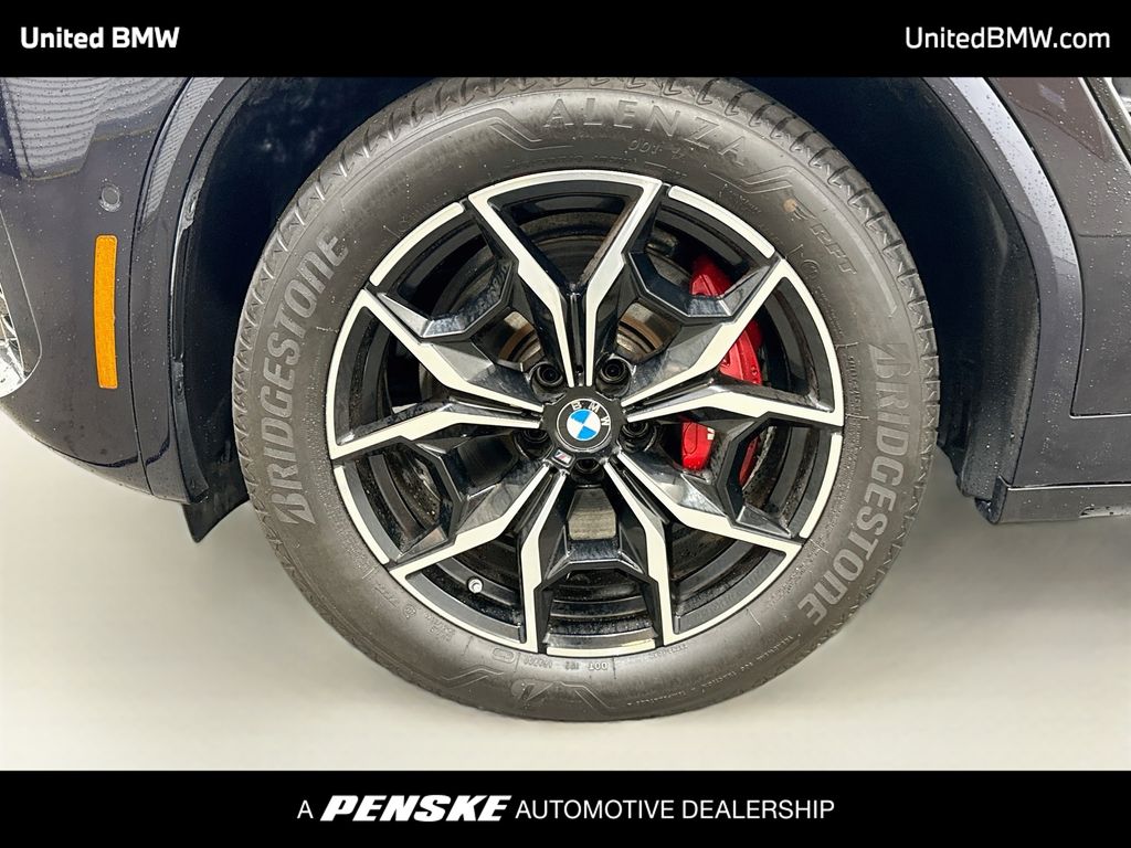 Thumbnail: 2025 BMW X4 - 2