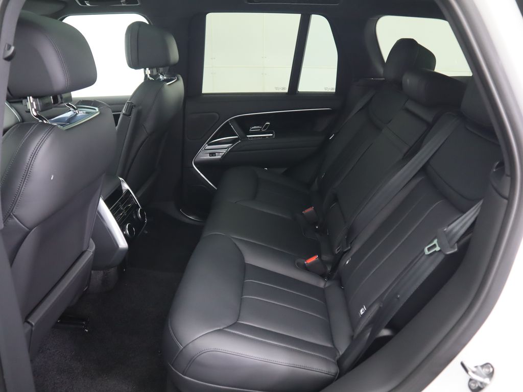 Thumbnail: 2025 Land Rover Range Rover - 22