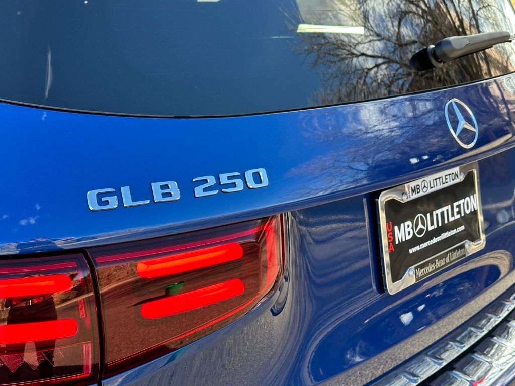 2024 Mercedes-Benz GLB GLB 250 29