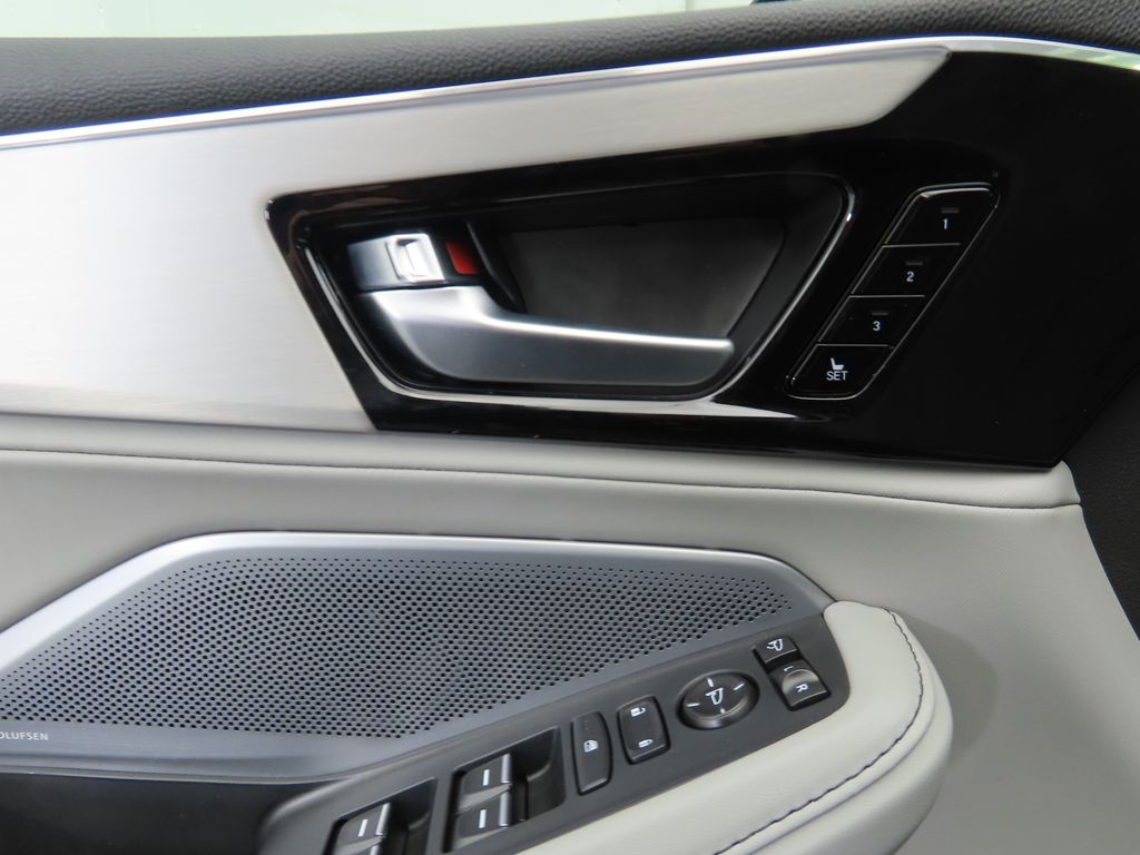 2025 Acura MDX Technology 25