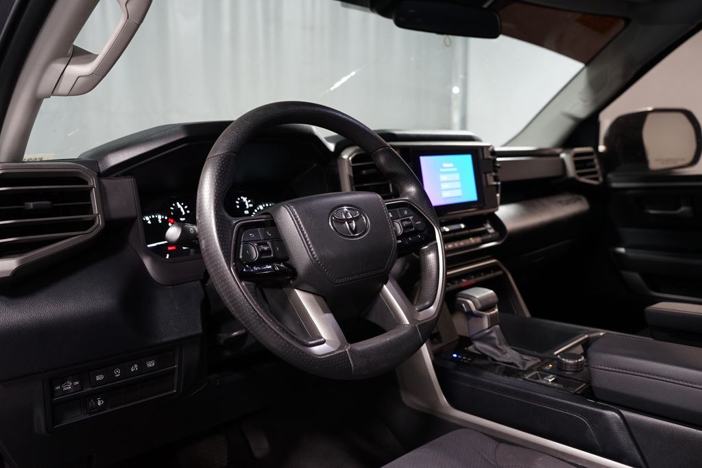 Thumbnail: 2023 Toyota Tundra - 7