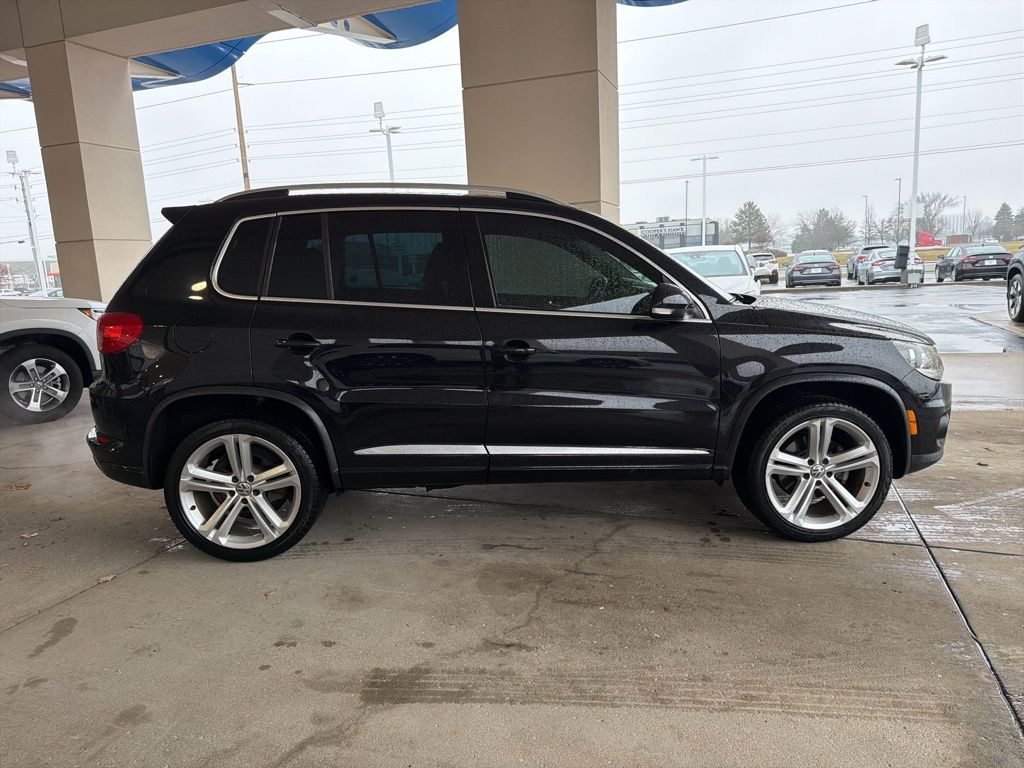 Thumbnail: 2016 Volkswagen Tiguan - 6