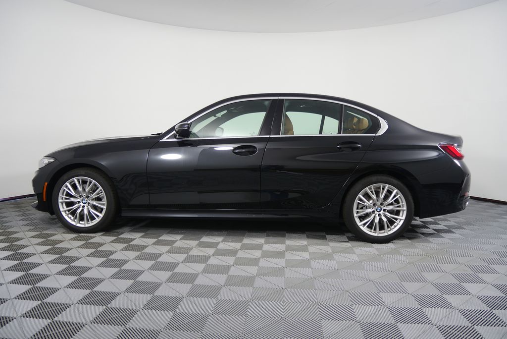 Thumbnail: 2024 BMW 3 Series - 6