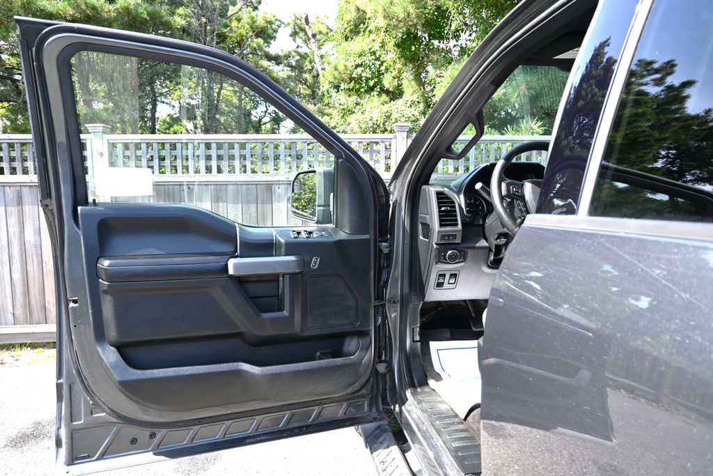 Thumbnail: 2018 Ford F-150 - 8