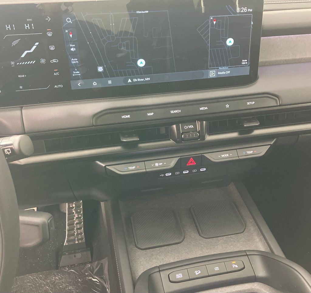 View vehicle photo 2