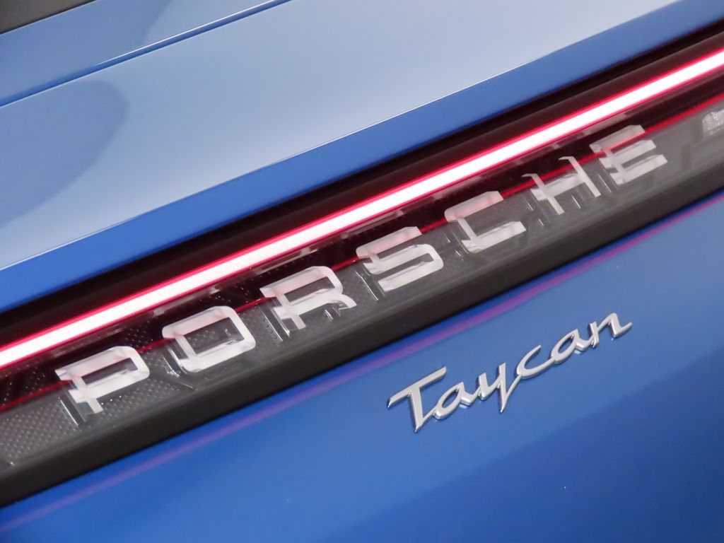 Thumbnail: 2025 Porsche Taycan - 12