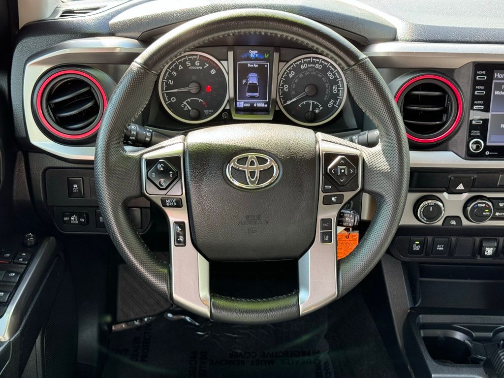 2022 Toyota Tacoma SR 18