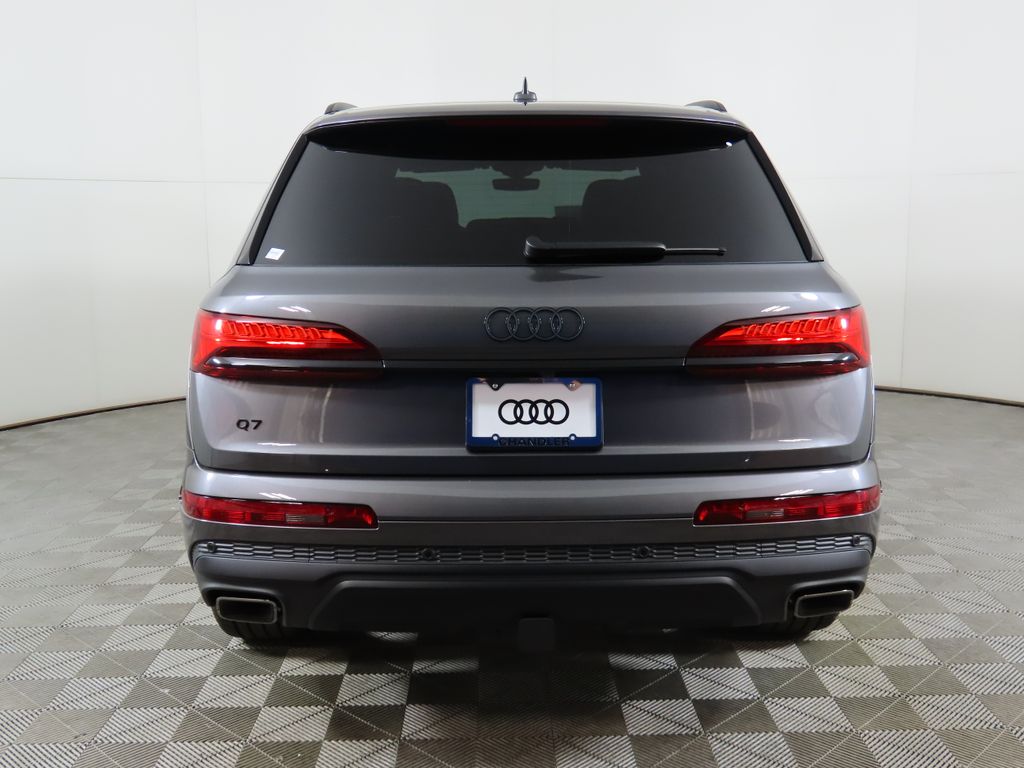 2025 Audi Q7  6