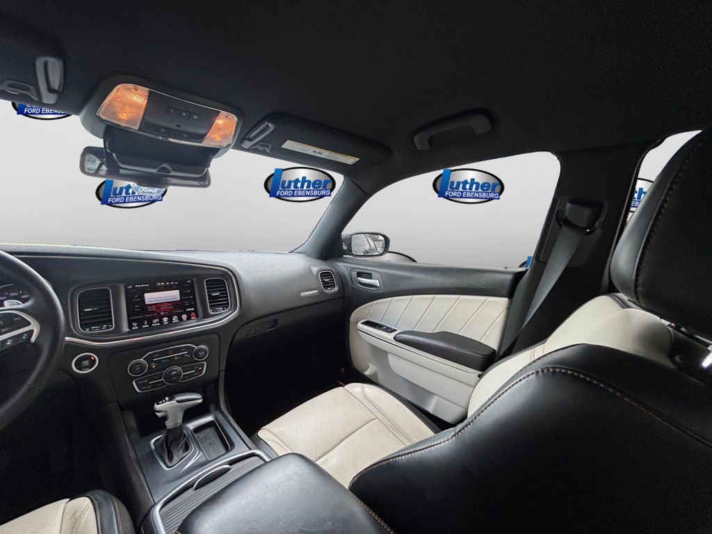 2015 Dodge Charger R/T Black at Bob Ruth Ford