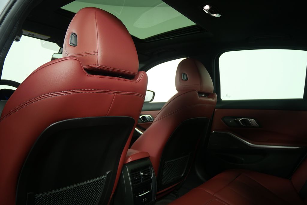 Thumbnail: 2023 BMW 3 Series - 17