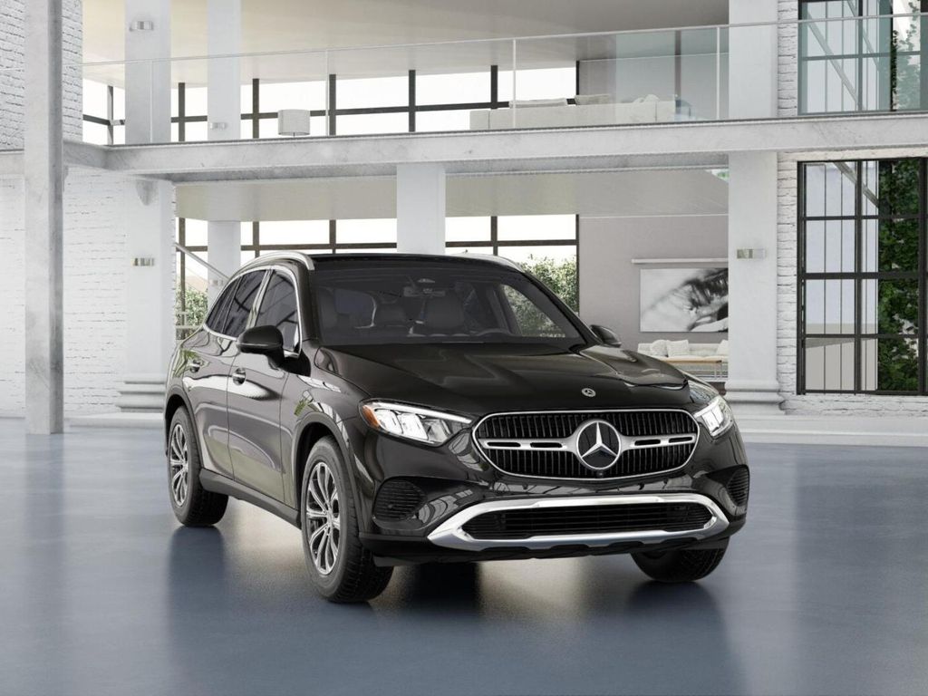 Thumbnail: 2026 Mercedes-Benz GLC - 9