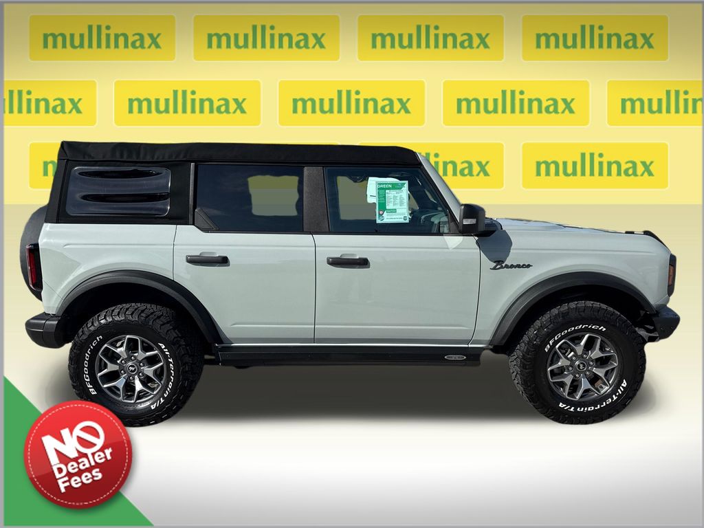 Used 2021 Gray Ford Badlands image 2