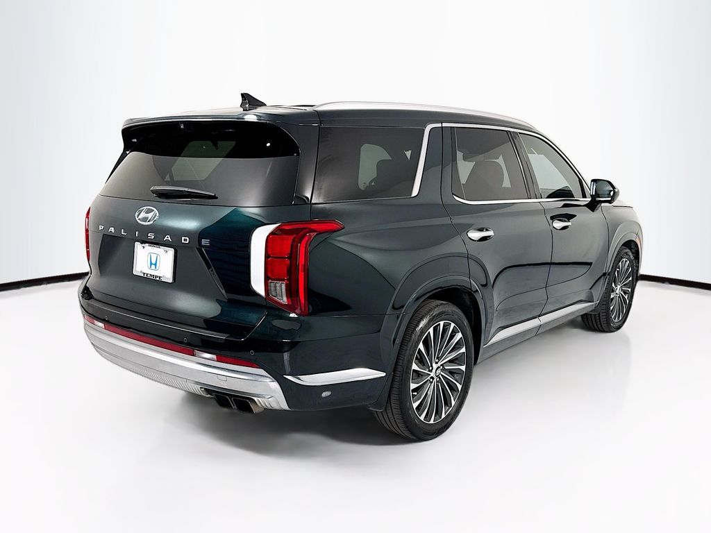 Thumbnail: 2023 Hyundai Palisade - 5