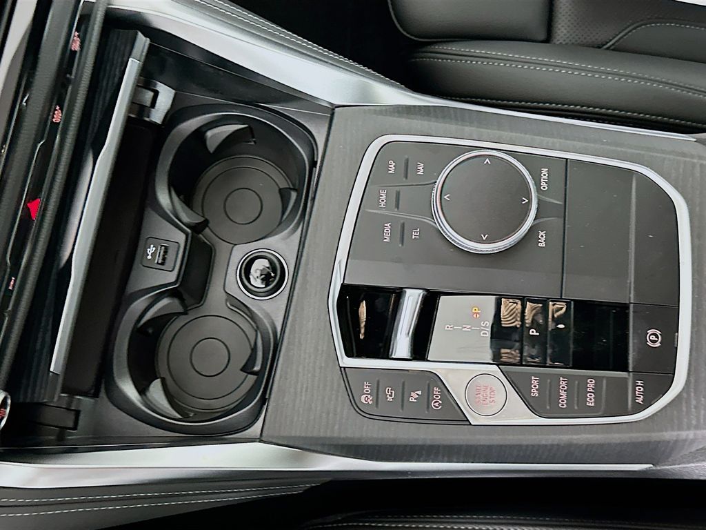 Thumbnail: 2026 BMW 4 Series - 15