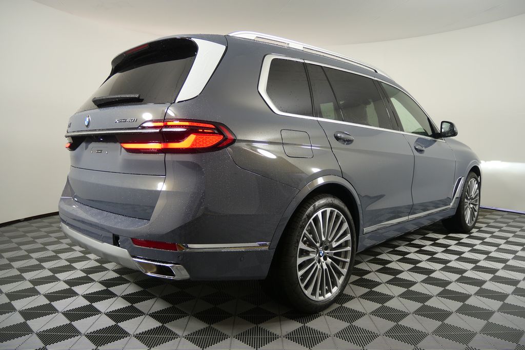 2026 BMW X7 xDrive40i 3